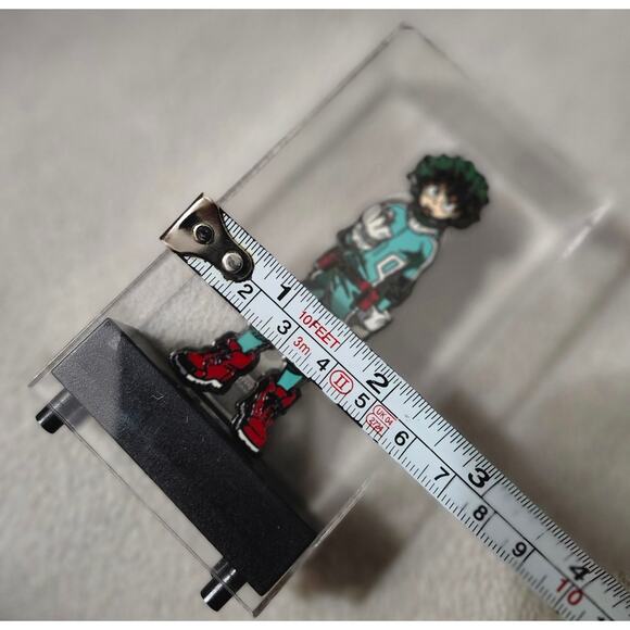 NEW FigPin My Hero Academia Izuku Midoriva Deku Collectors Case Pin - Picture 6 of 6